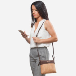 Petit sac épaule naturel et marron en liège pour femme
